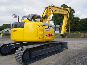 2007 New Holland Kobelco E135SR 